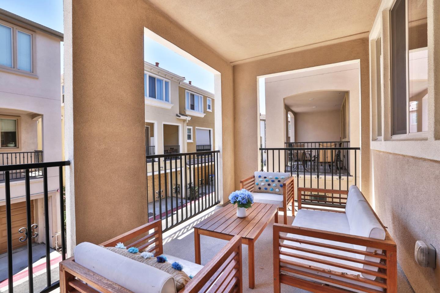 2786 Ferrara Circle