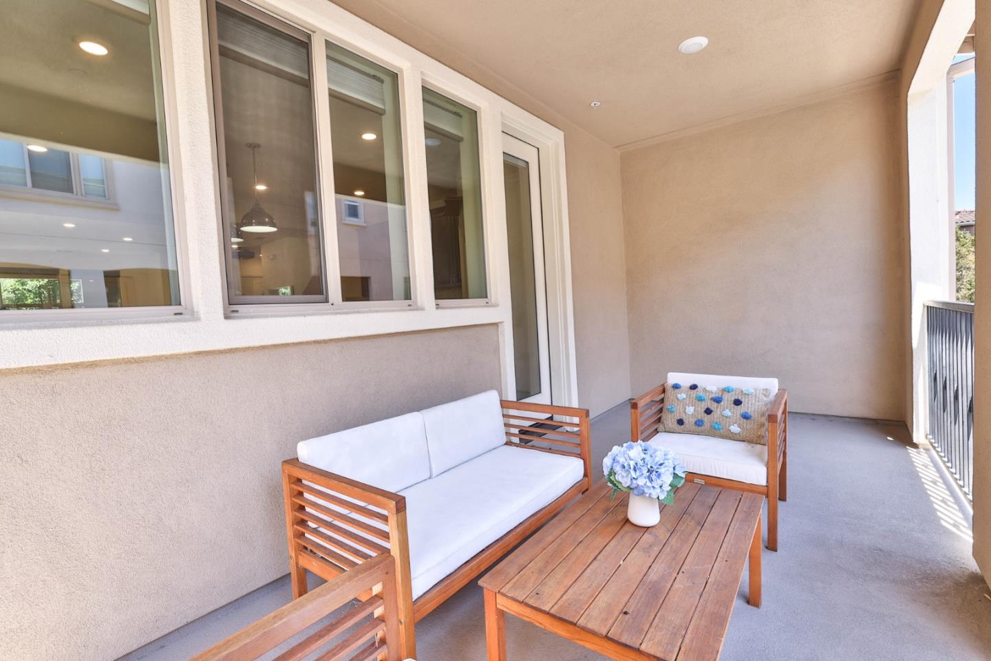 2786 Ferrara Circle