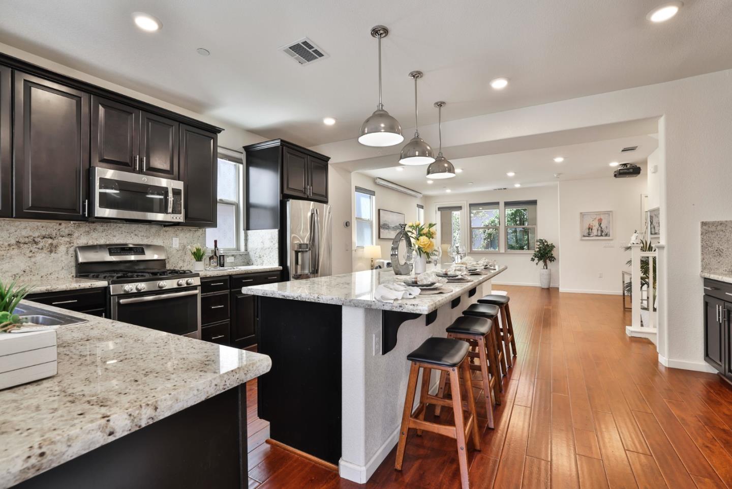 2786 Ferrara Circle