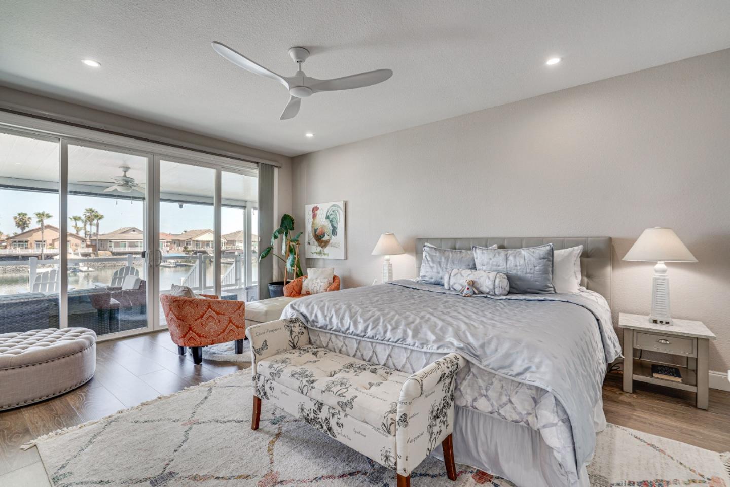 1944 Windward Point