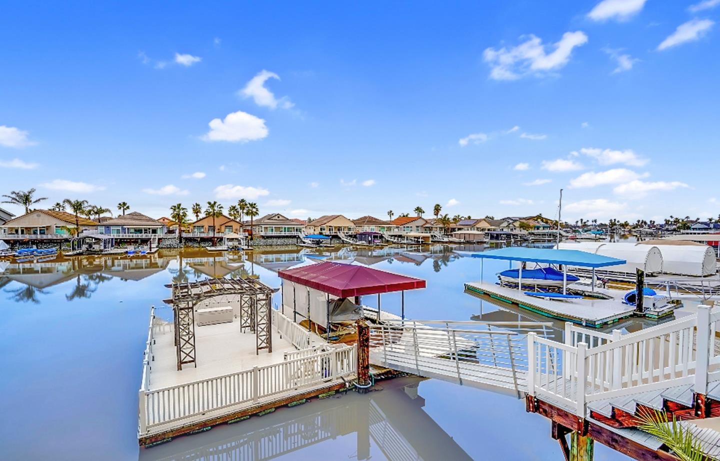1944 Windward Point