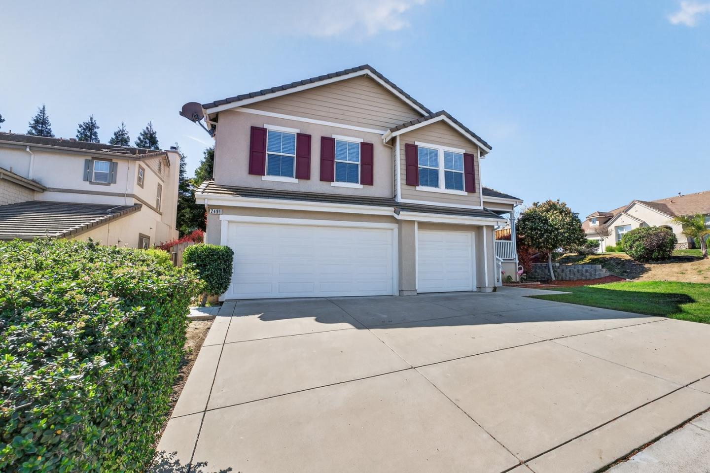 2498 Turnberry Court