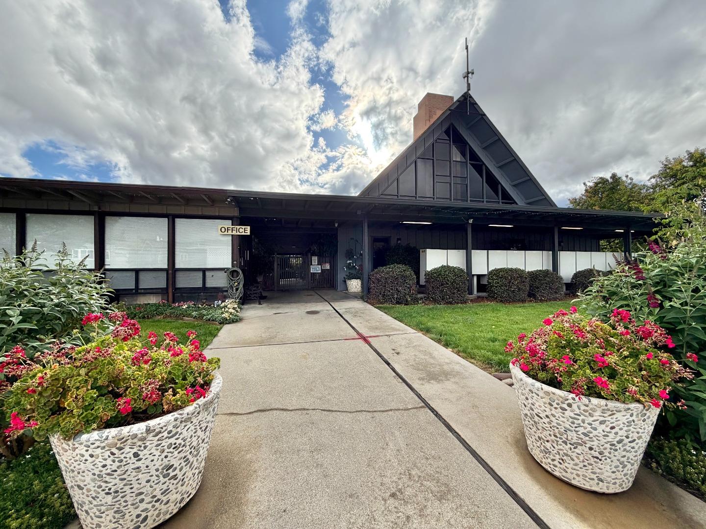 60 Wilson Way Unit: 35