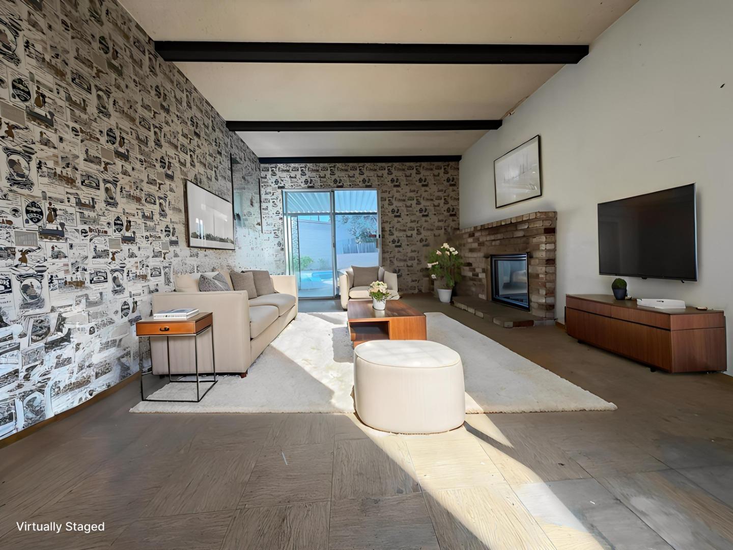 2030 Sierra Wood Drive