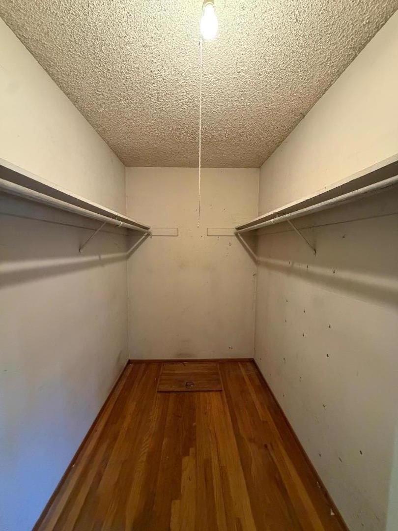 2030 Sierra Wood Drive