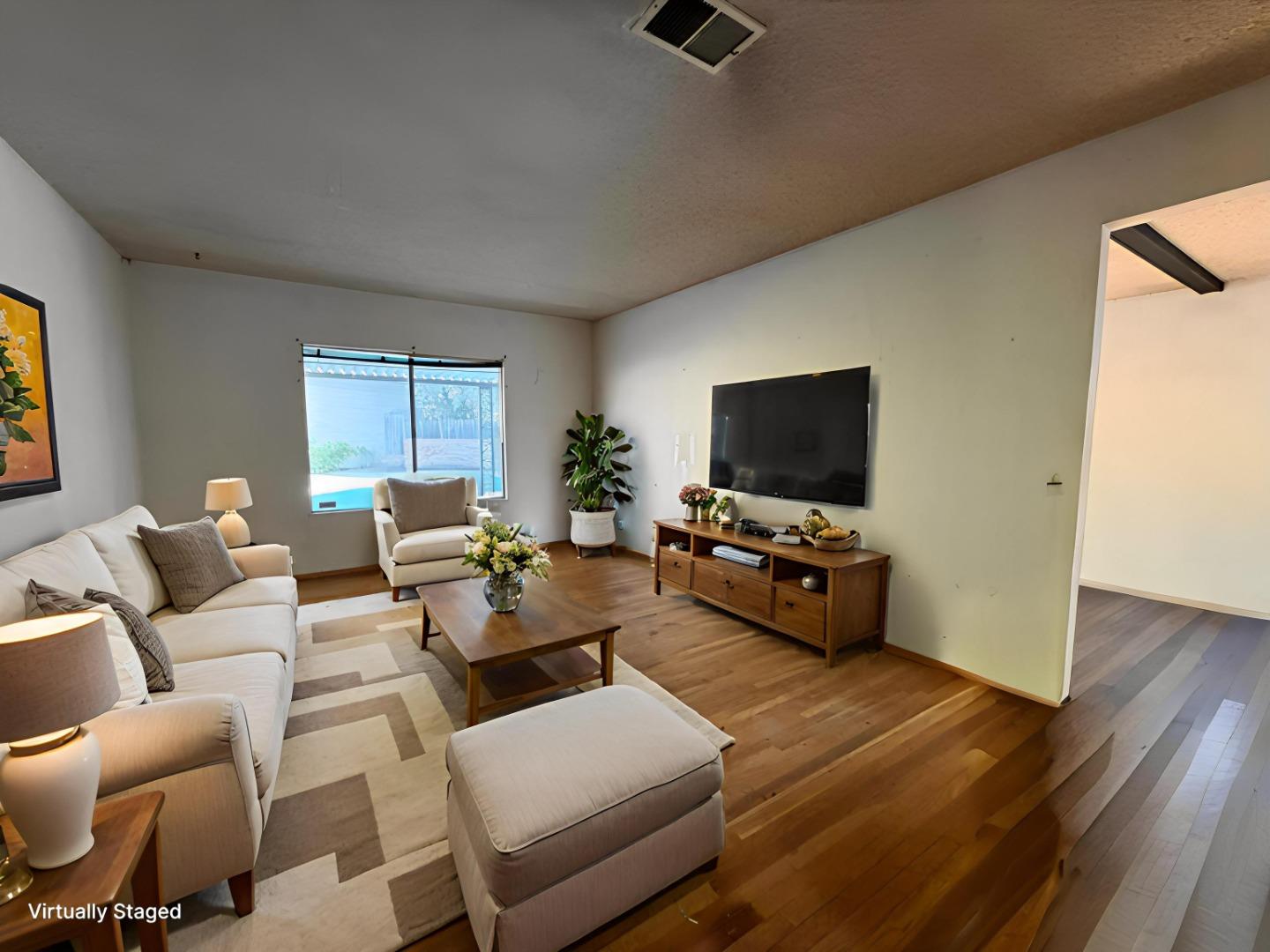 2030 Sierra Wood Drive