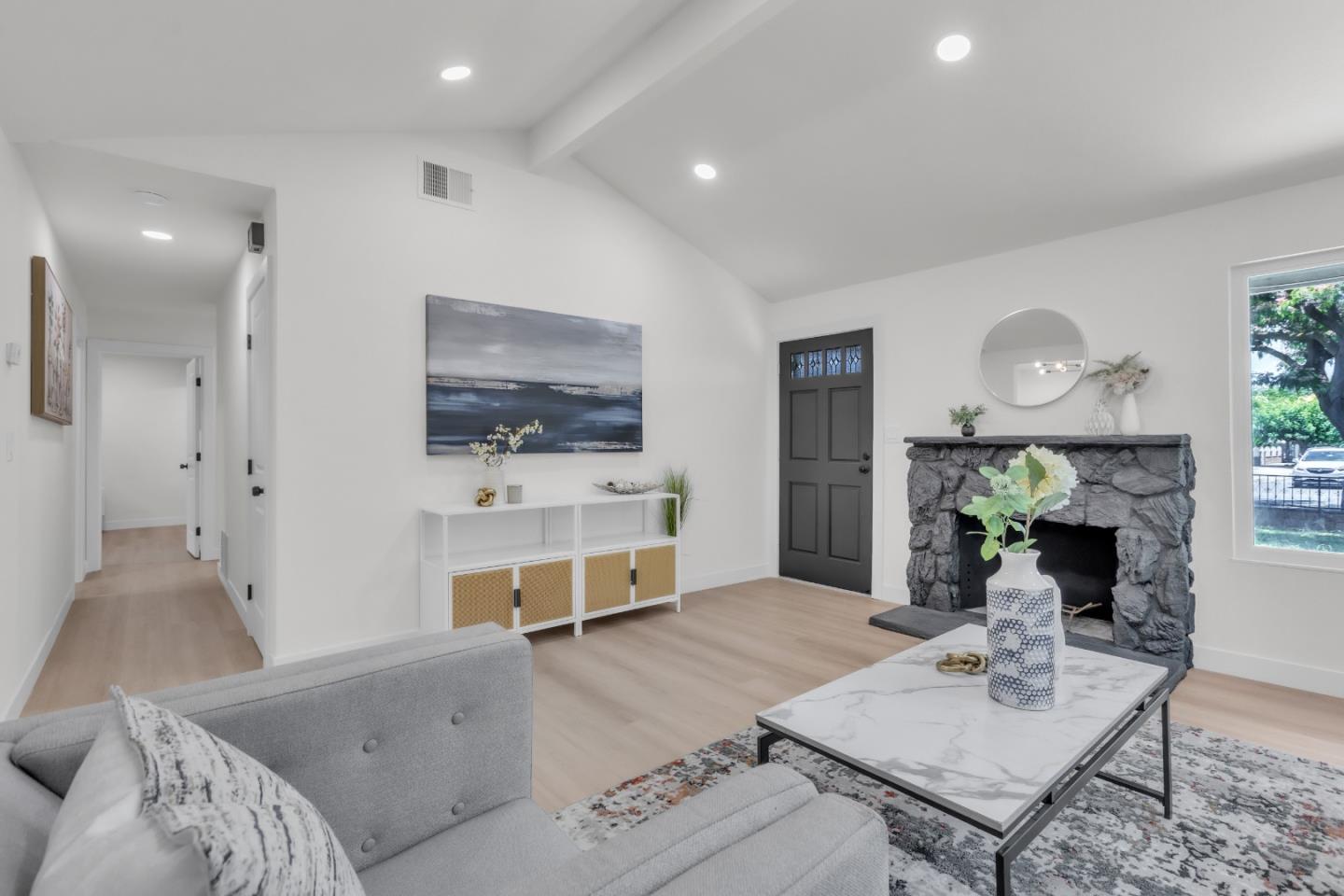 4245 Houndsbrook Way