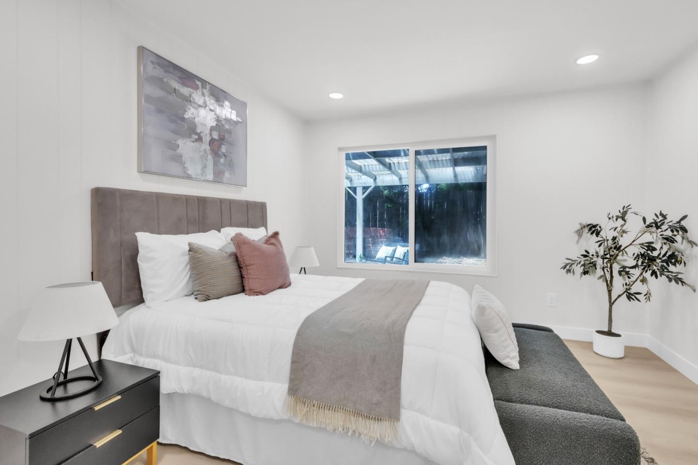 4245 Houndsbrook Way
