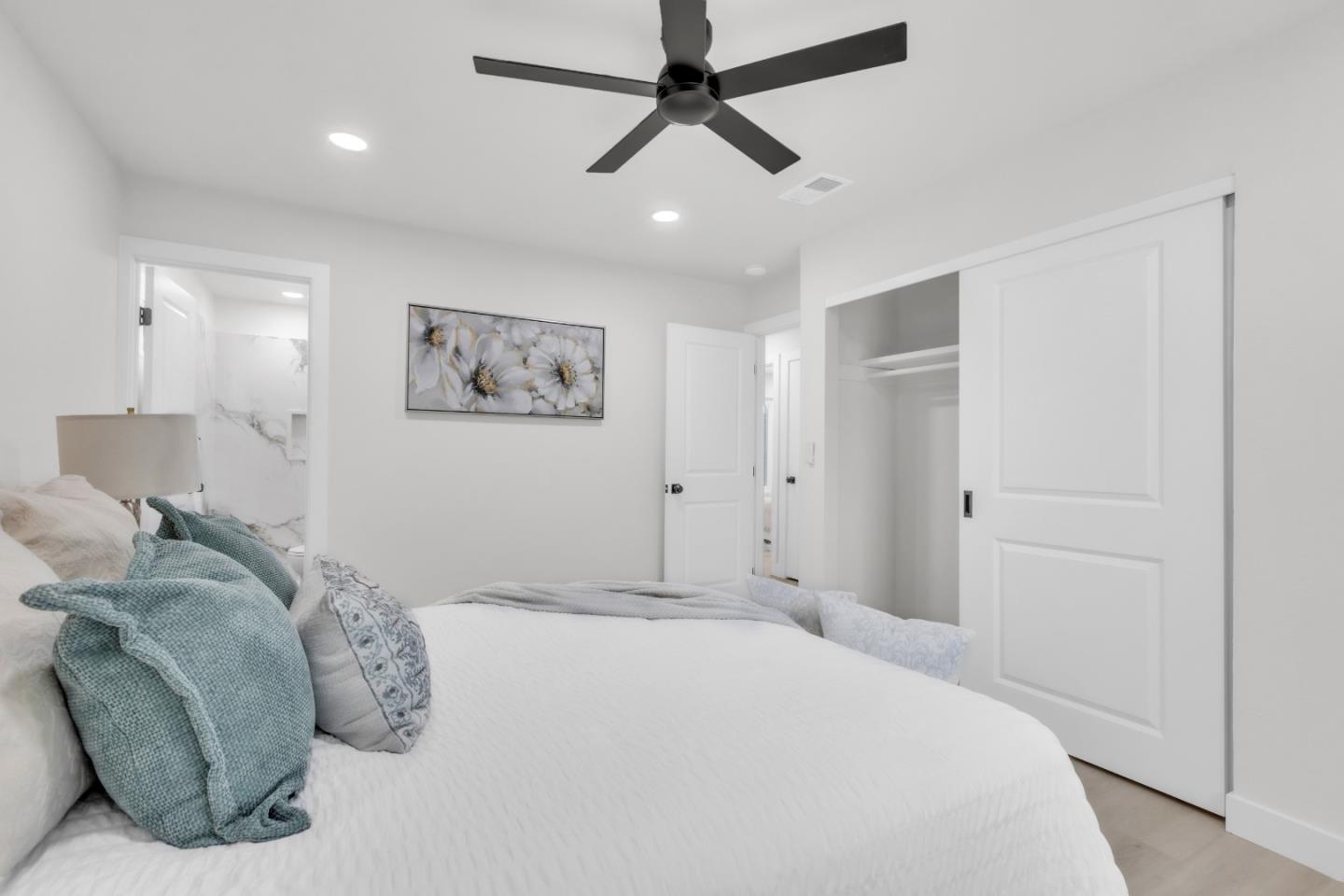 4245 Houndsbrook Way