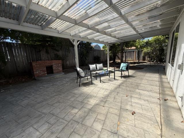 4245 Houndsbrook Way