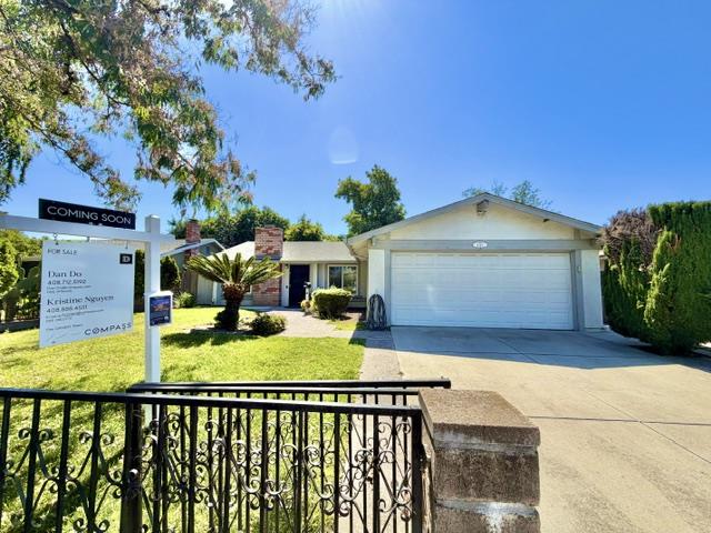 4245 Houndsbrook Way