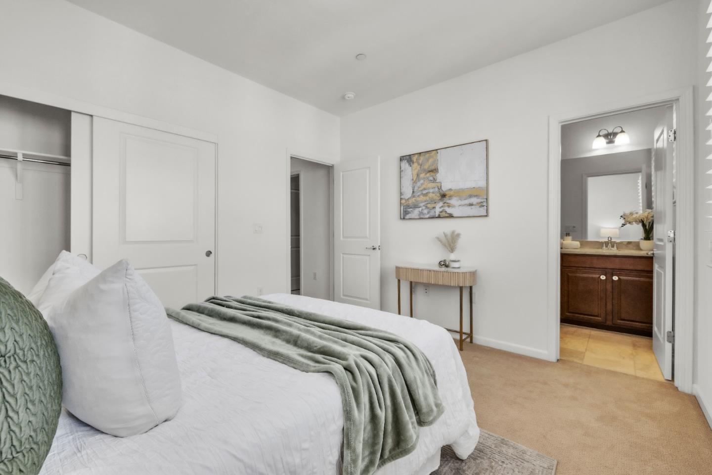 2757 Ferrara CIR