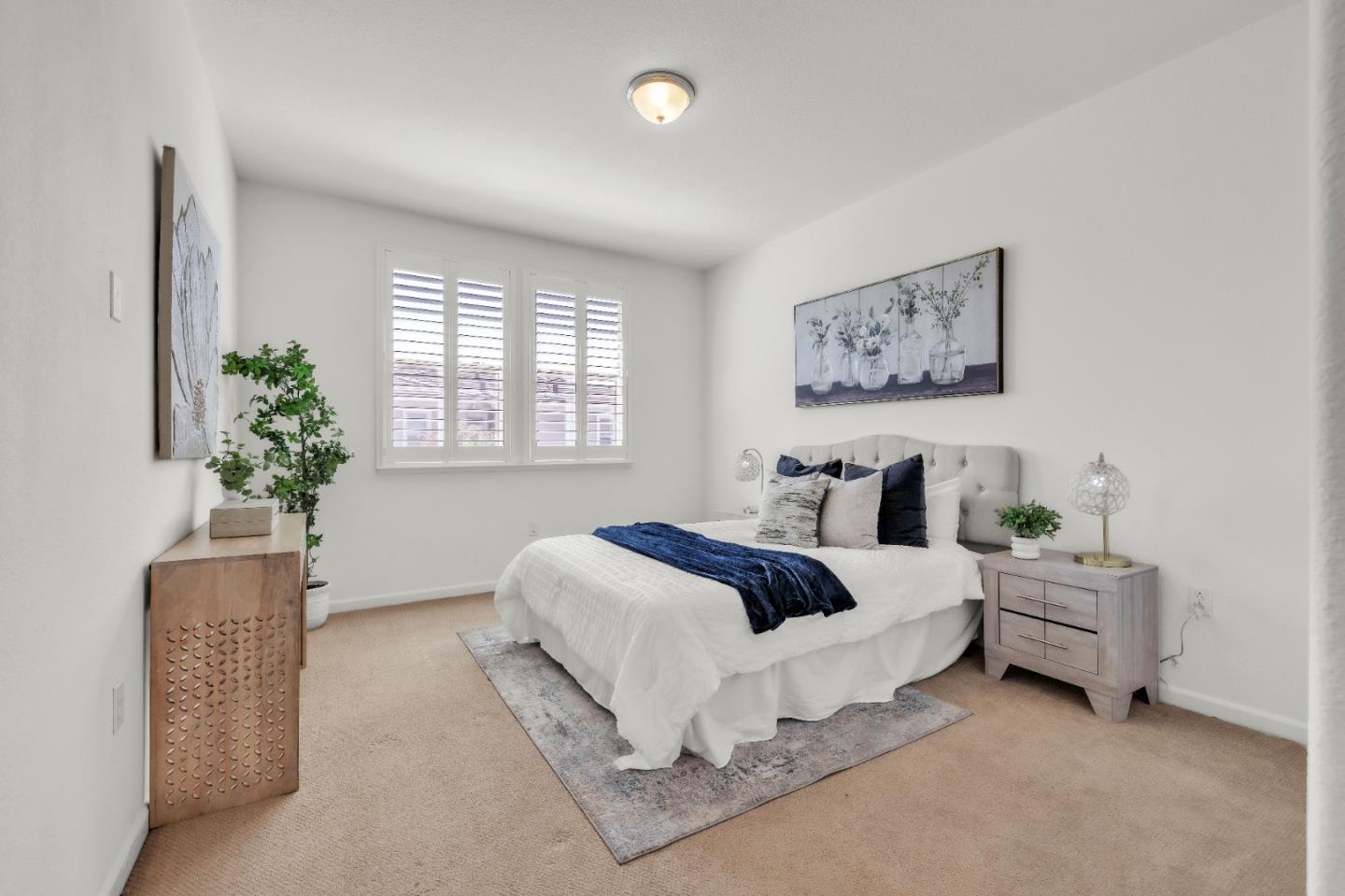 2757 Ferrara CIR