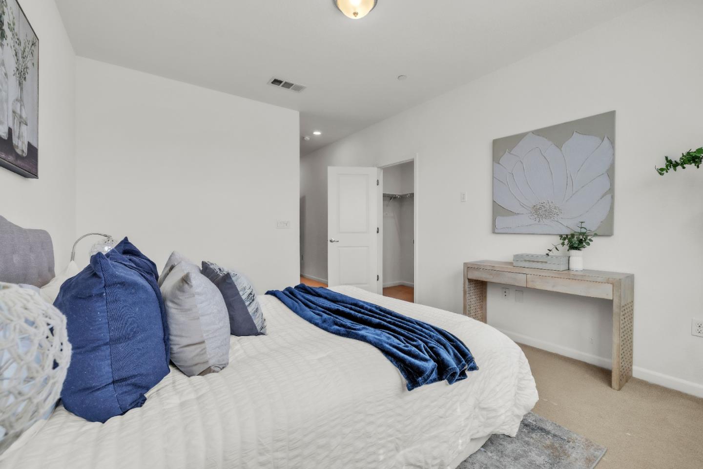 2757 Ferrara CIR