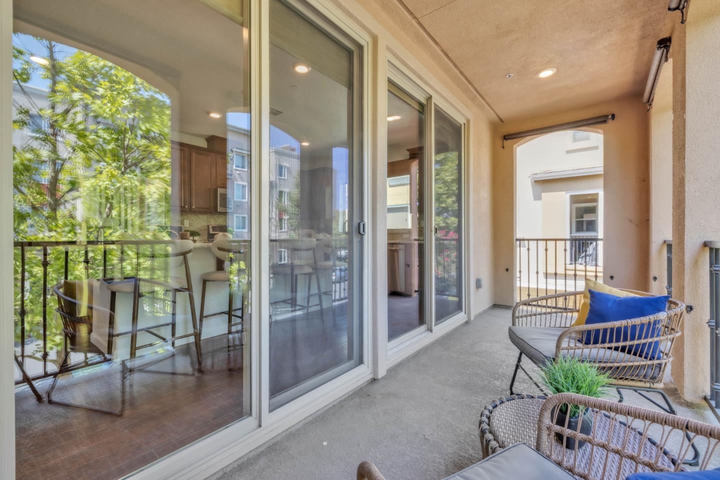 2799 Montecito Vista WAY