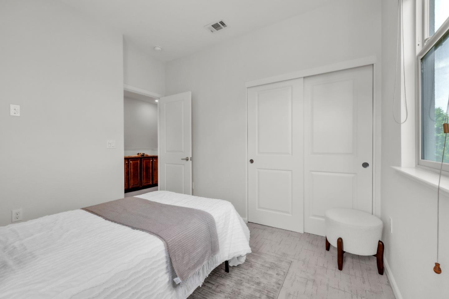 2799 Montecito Vista WAY