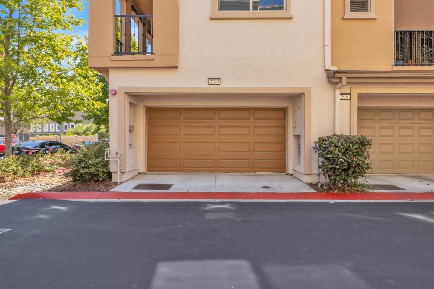 2799 Montecito Vista WAY