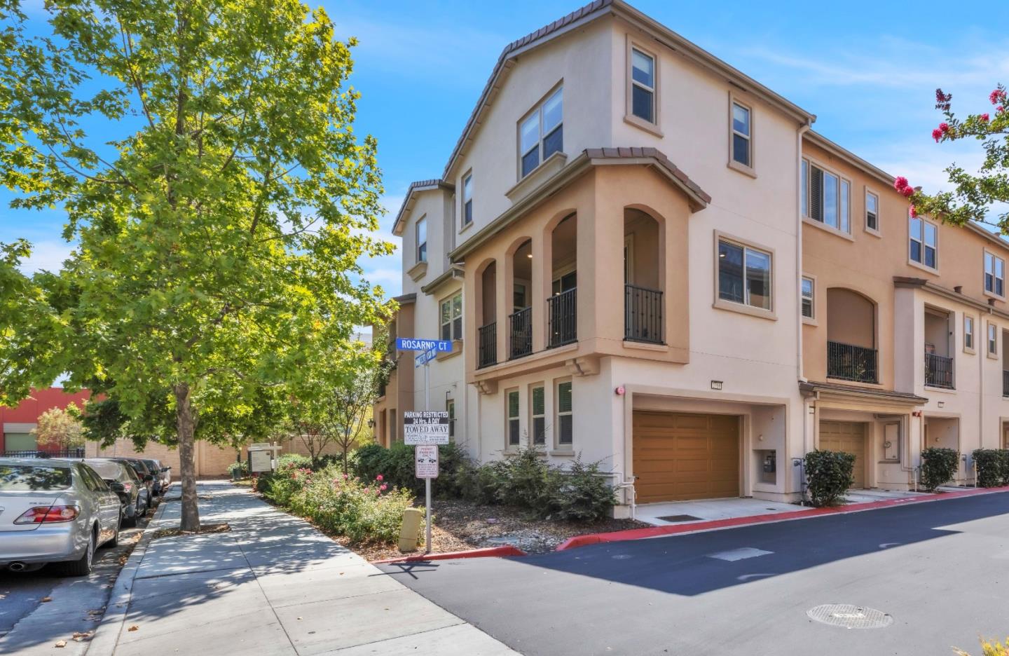 2799 Montecito Vista WAY