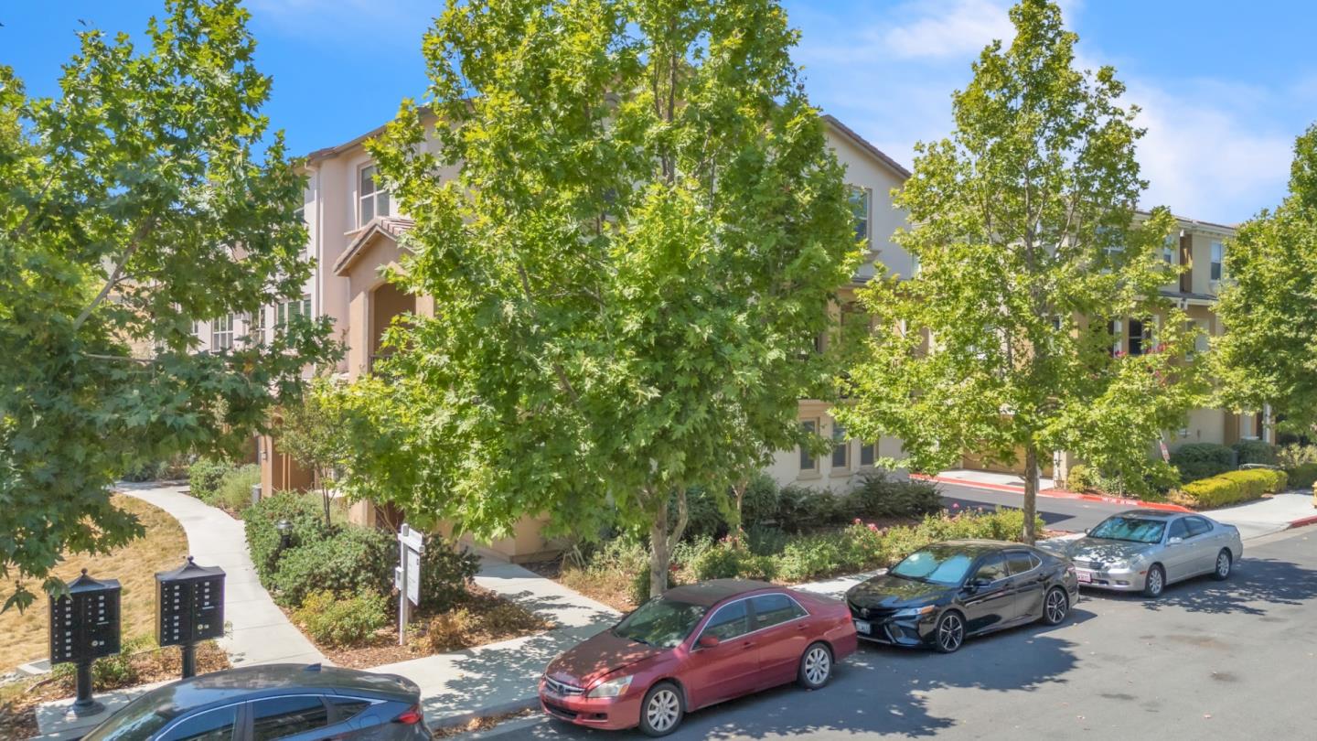 2799 Montecito Vista WAY