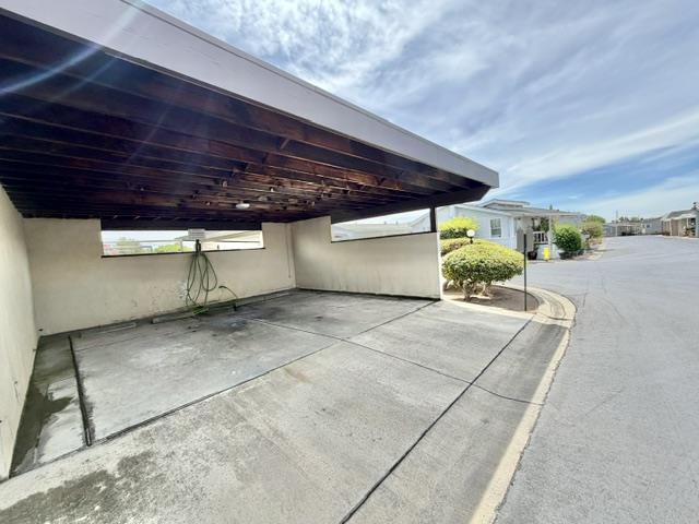 1515 N BLVD 129