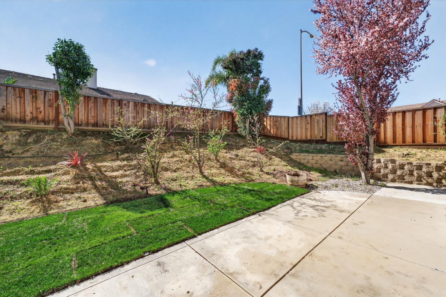 2498 Turnberry CT