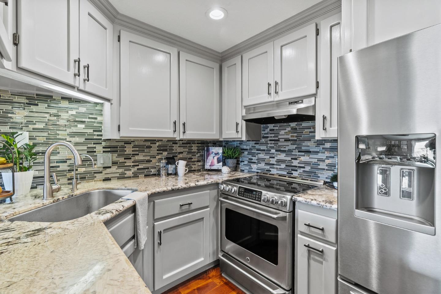 21 Horseshoe CT