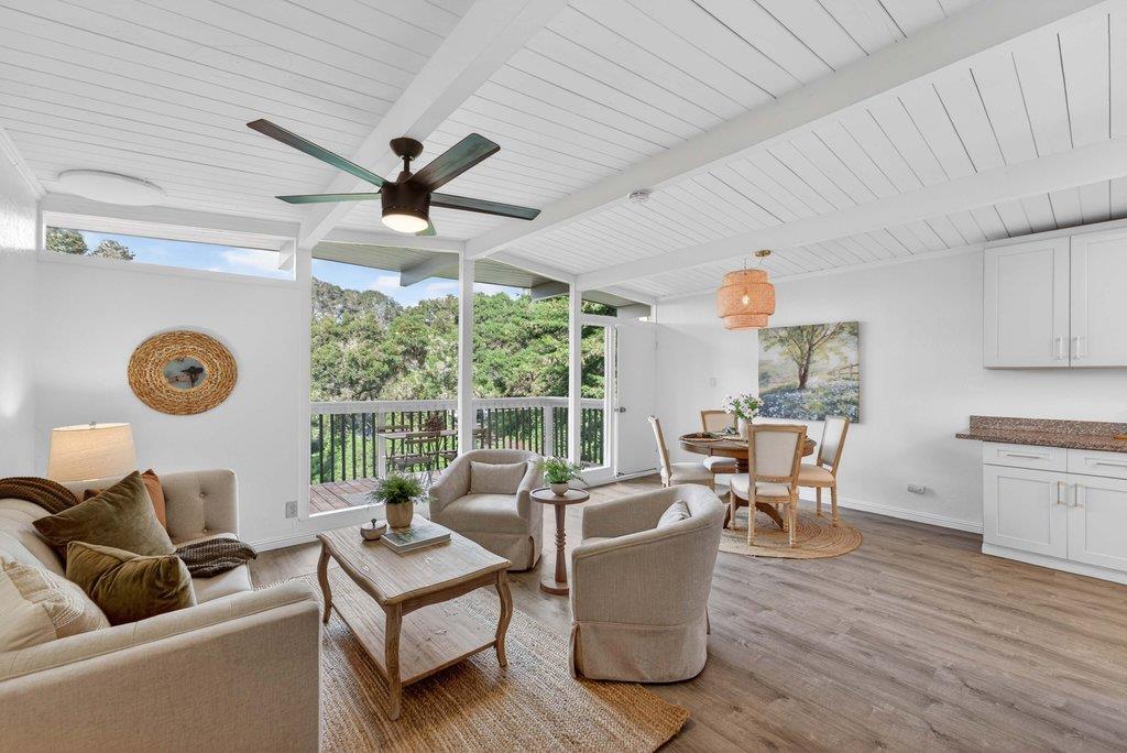 704 Encino DR