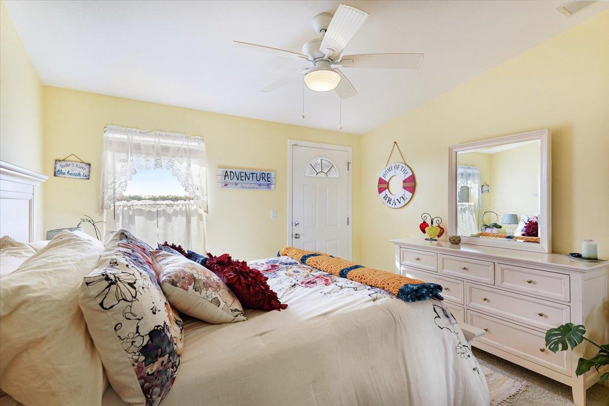 2395 Delaware AVE 1