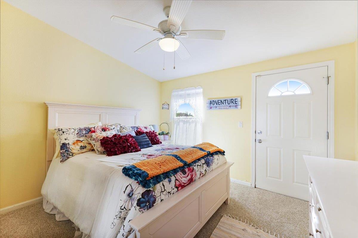 2395 Delaware AVE 1