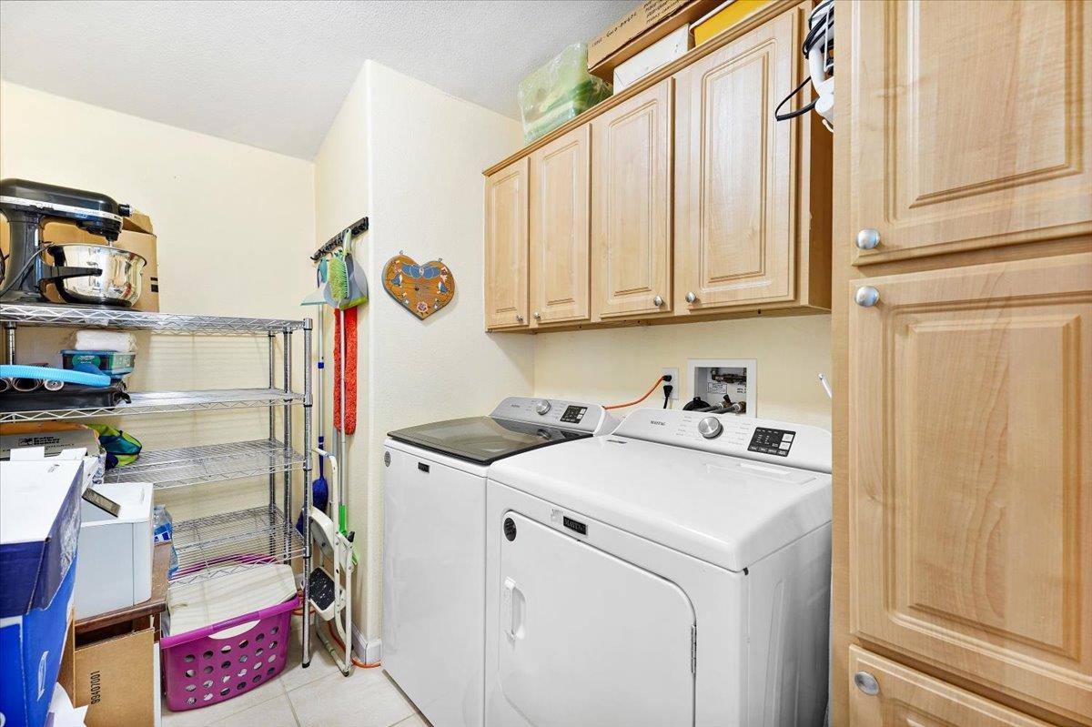 2395 Delaware AVE 1