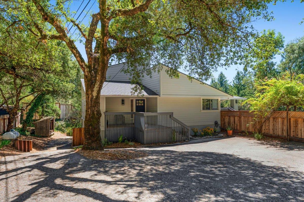 188 Kelly LN
