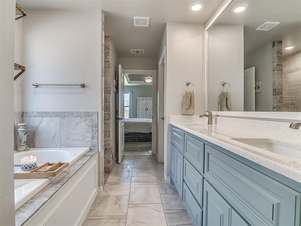 11824 Loren Brook Lane
