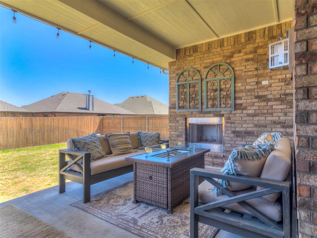11824 Loren Brook Lane