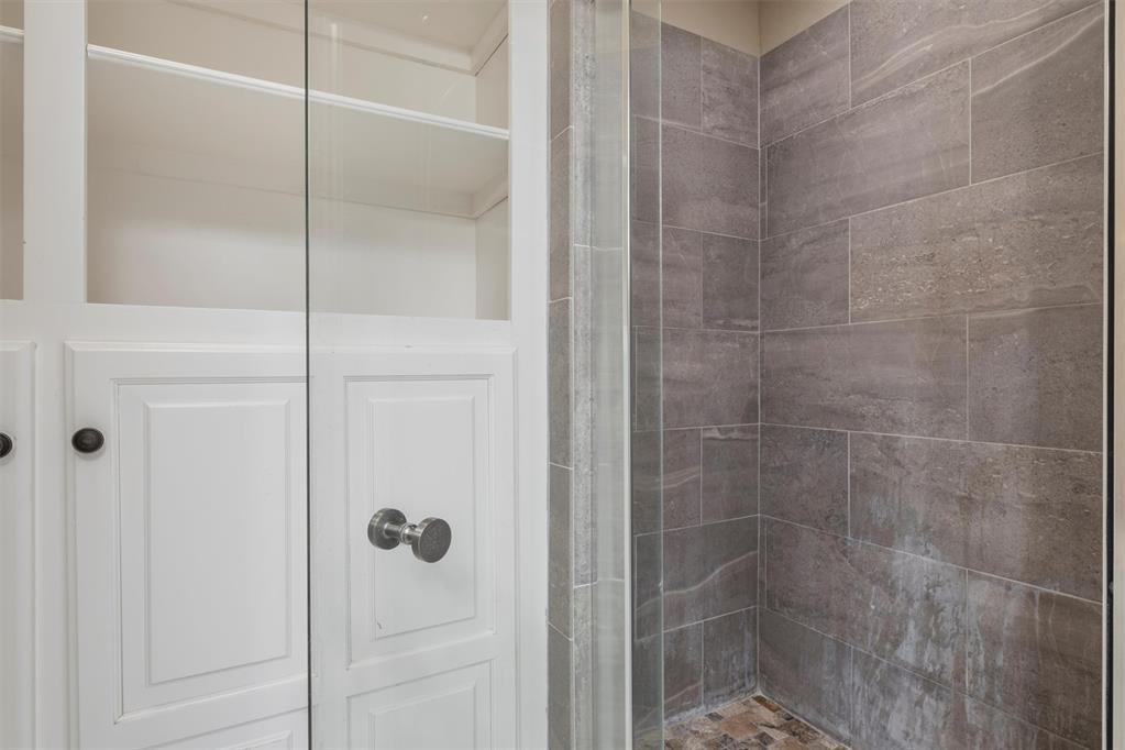 2209 Rustic Creek Terrace