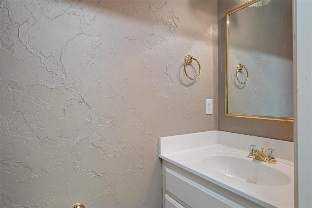 2209 Rustic Creek Terrace