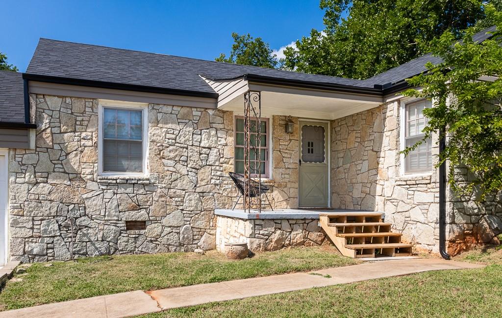 829 NE 65th Street