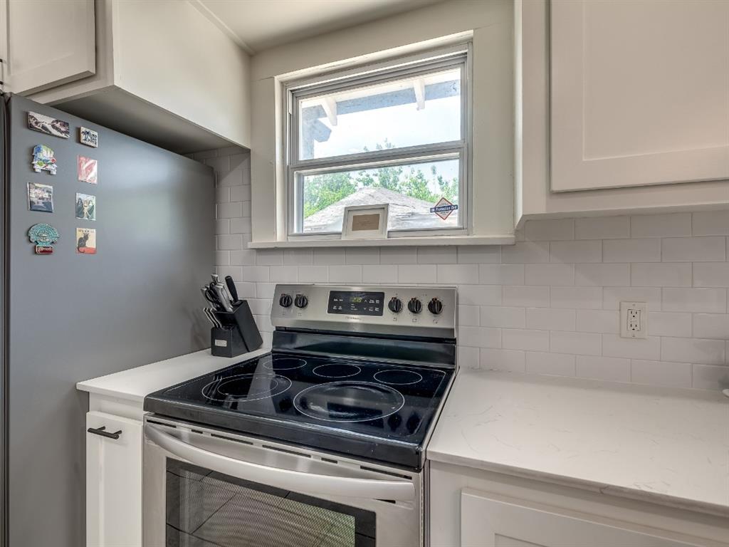 1216 NW 33rd Street