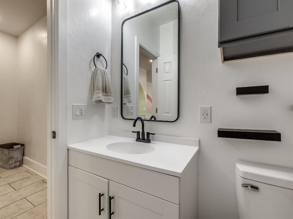 1216 NW 33rd Street