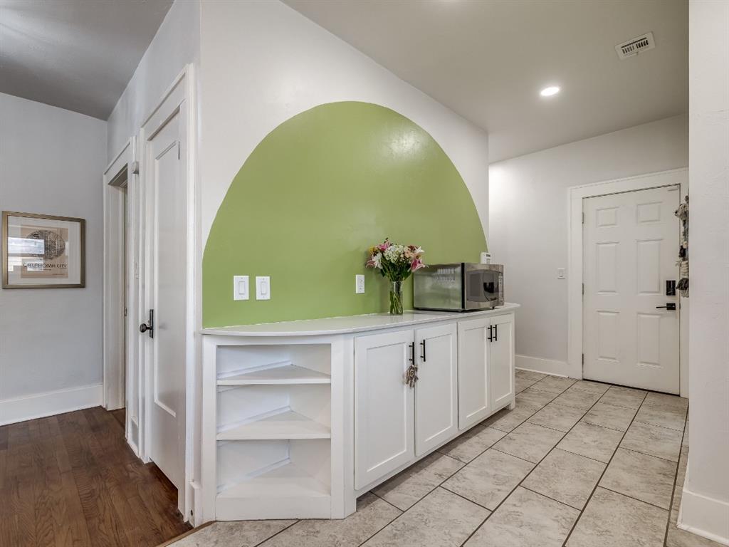 1216 NW 33rd Street