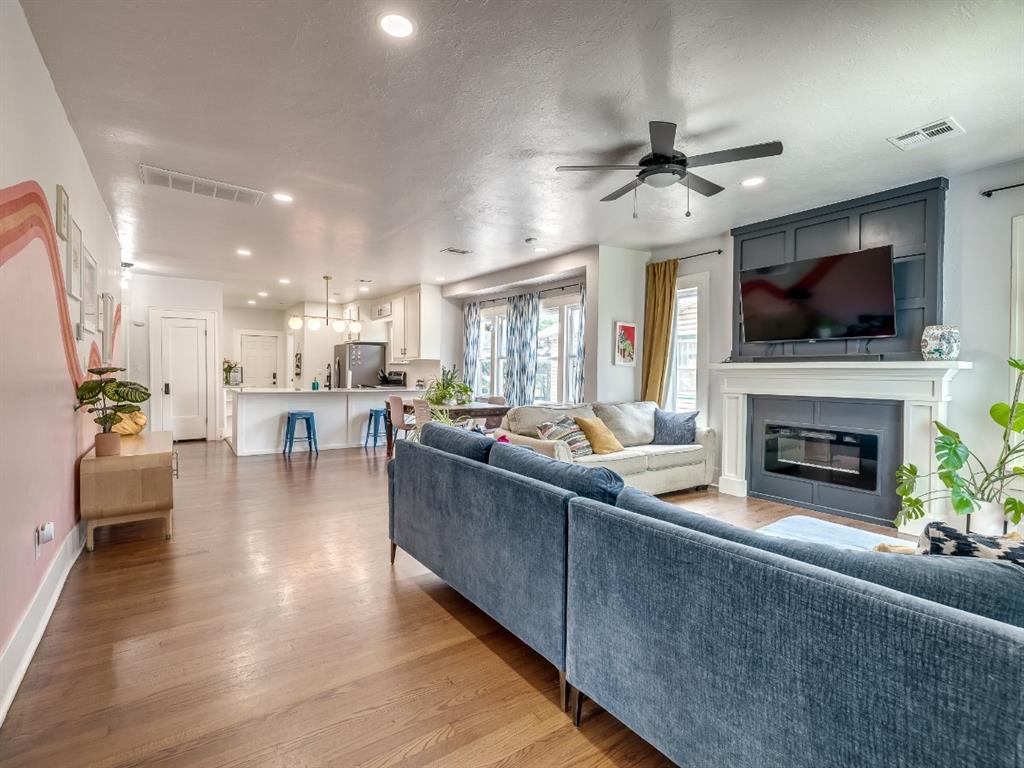 1216 NW 33rd Street