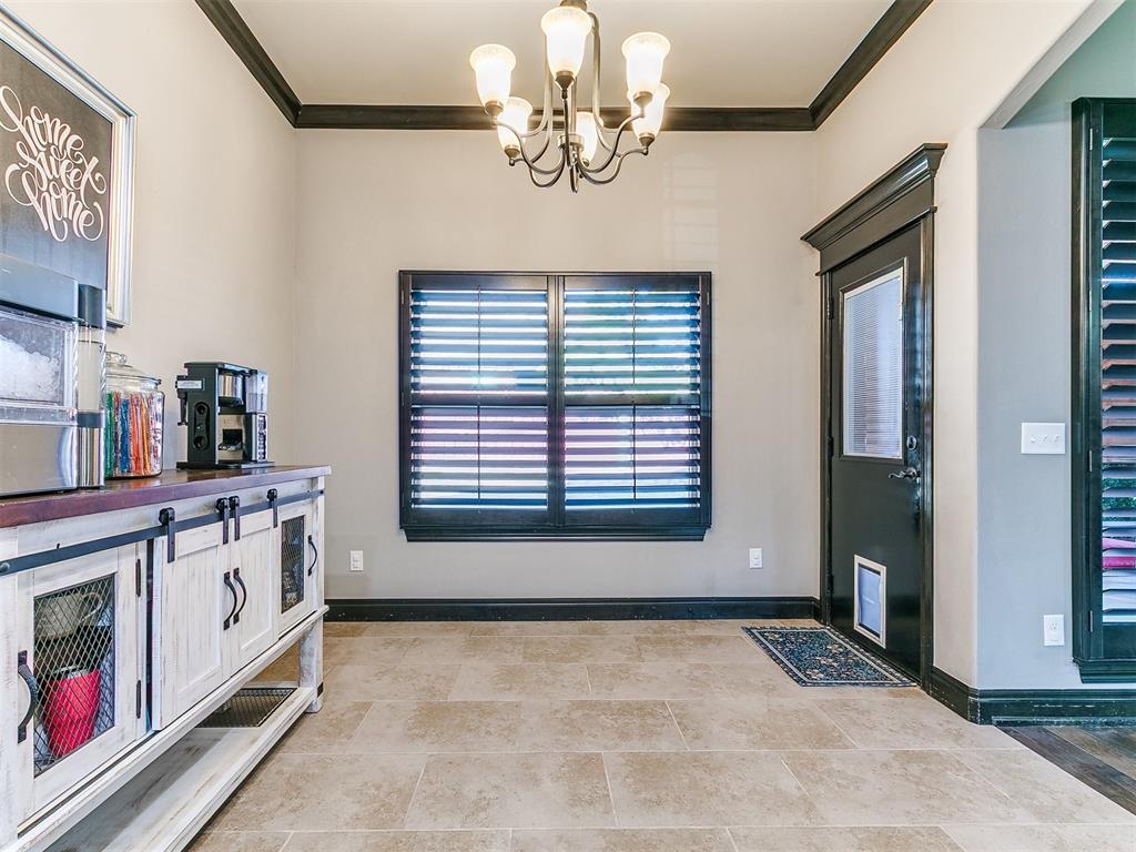 3325 Lakeshire Ridge Way