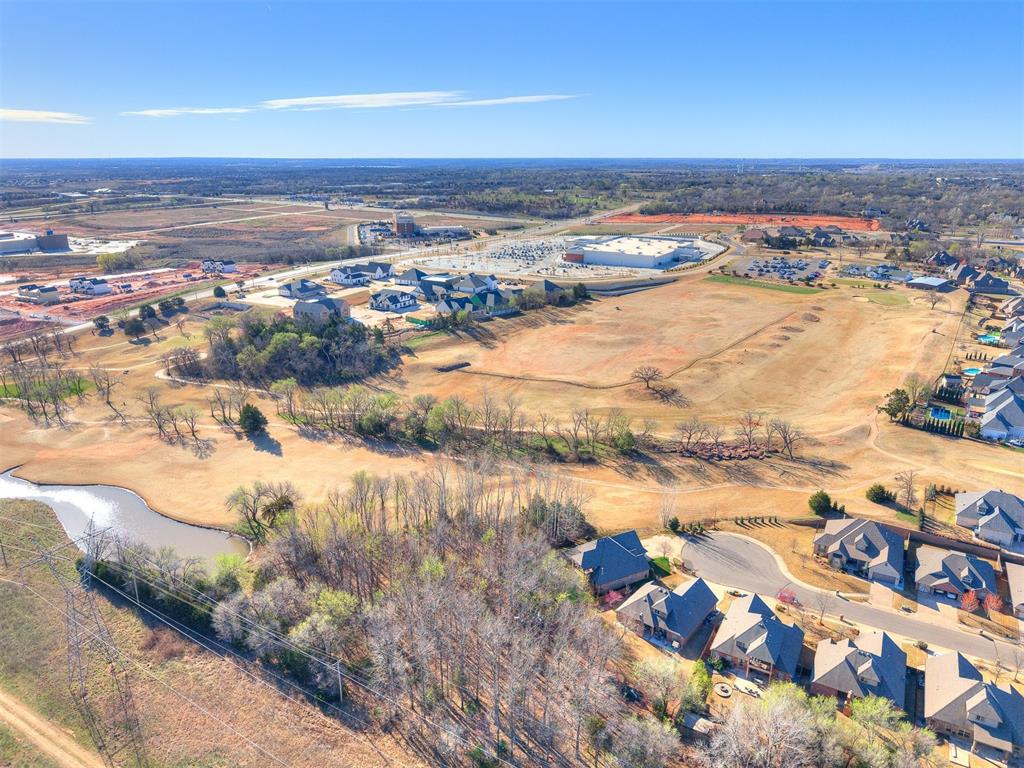 3325 Lakeshire Ridge Way