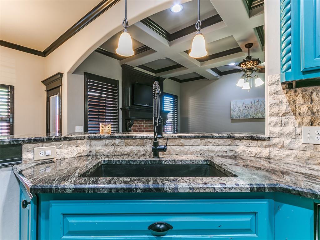 3325 Lakeshire Ridge Way