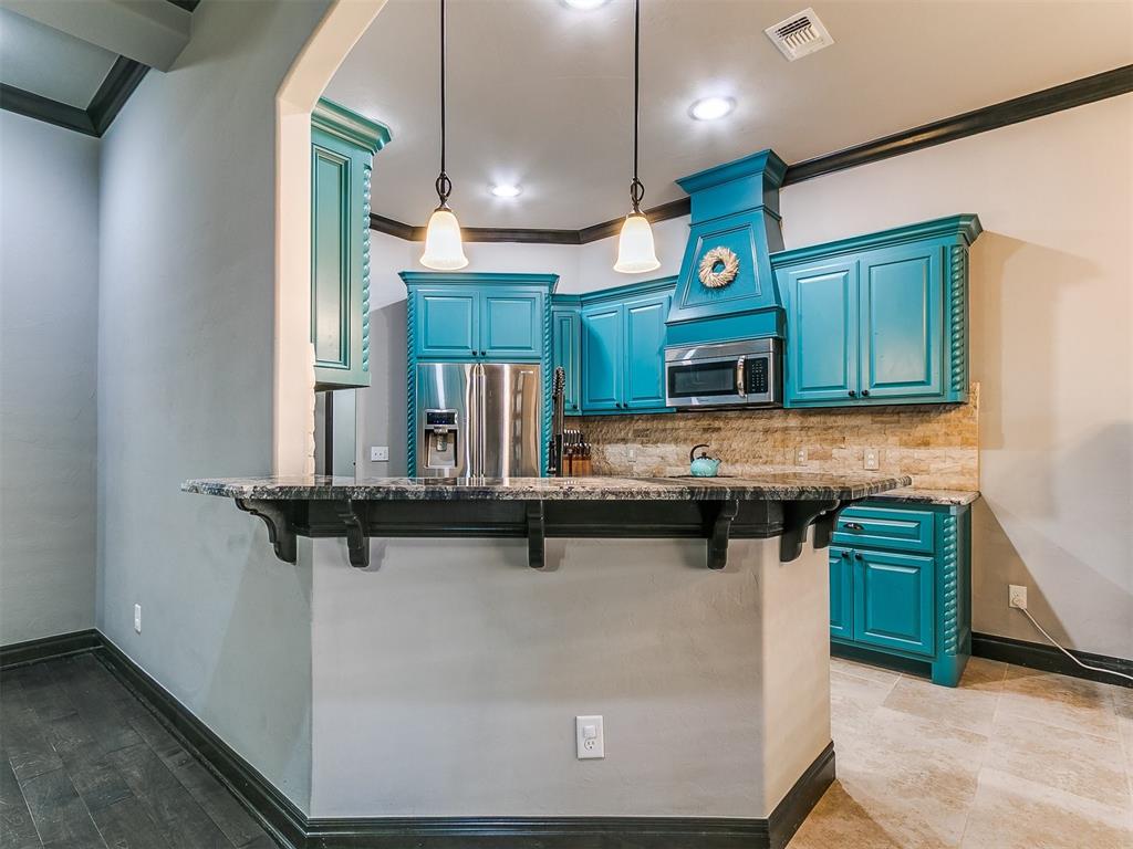 3325 Lakeshire Ridge Way