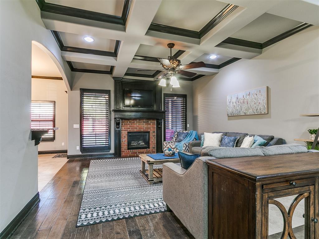 3325 Lakeshire Ridge Way