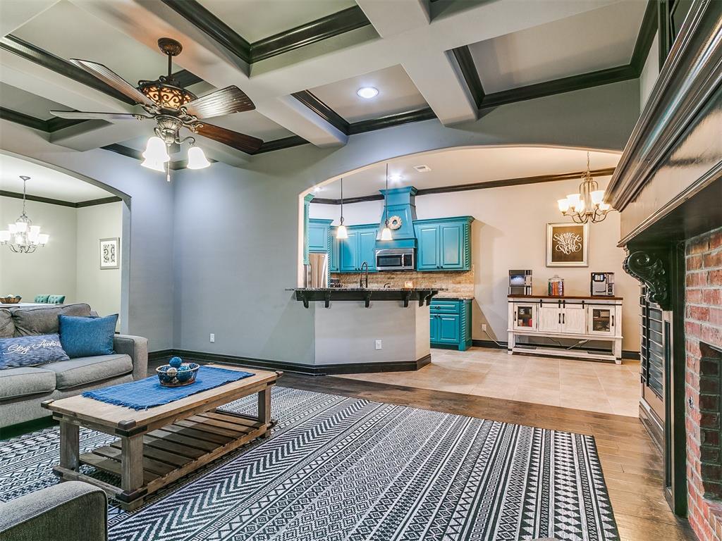 3325 Lakeshire Ridge Way