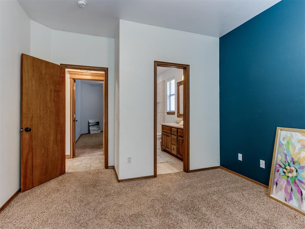 1010 S Caldwell Drive