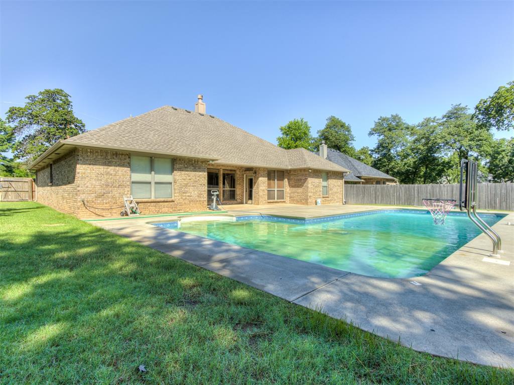1010 S Caldwell Drive