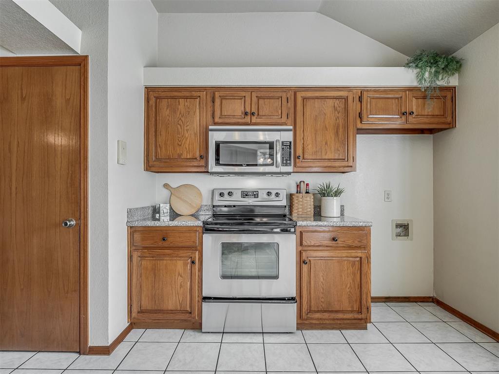 10200 Pinckney Court