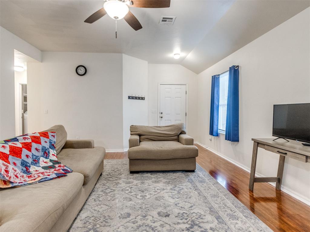 10828 NE 8th Terrace